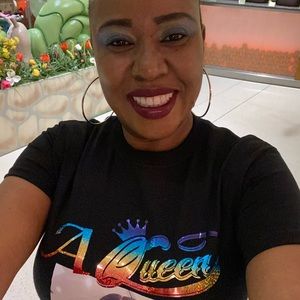 Meet your Posher, Margarette